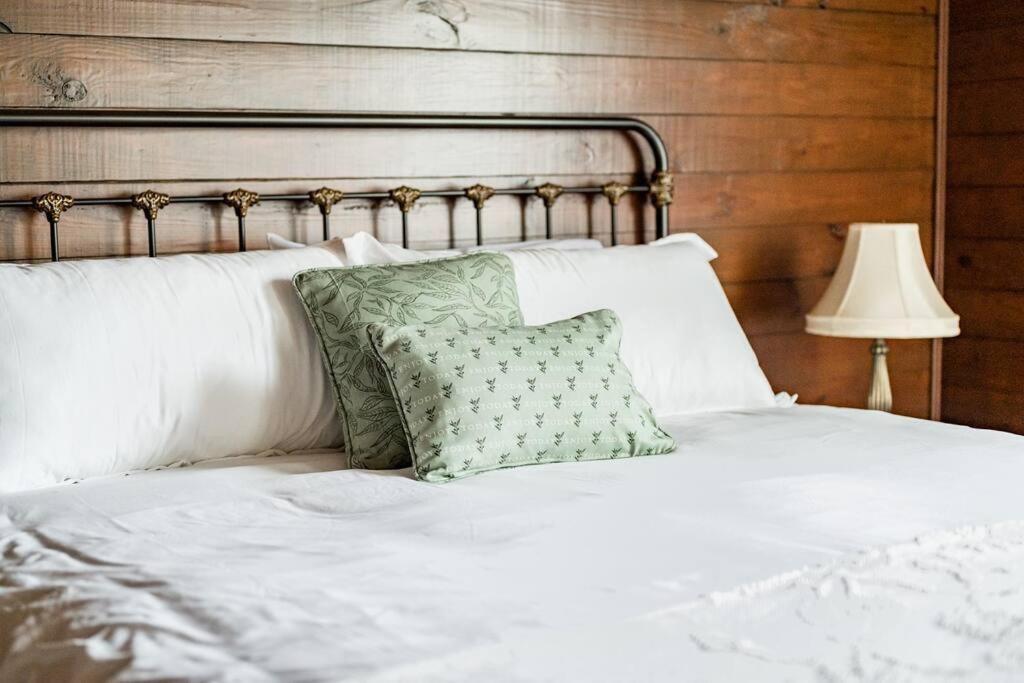 The Long Run - 2 Ca King Sized Beds+ - Sleeps 8-10 Apartment Линчбърг Екстериор снимка